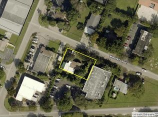 9770 Wayne Ave, Palmetto Bay, FL 33157