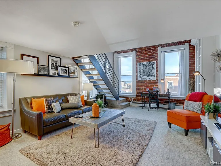 2193 Arapahoe St #11 — Photo 32