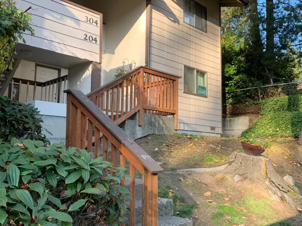19818 15th Ave NE APT 304, Shoreline, WA 98155