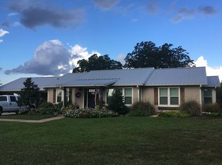 1010 N Magnolia Ave, Hubbard, TX 76648