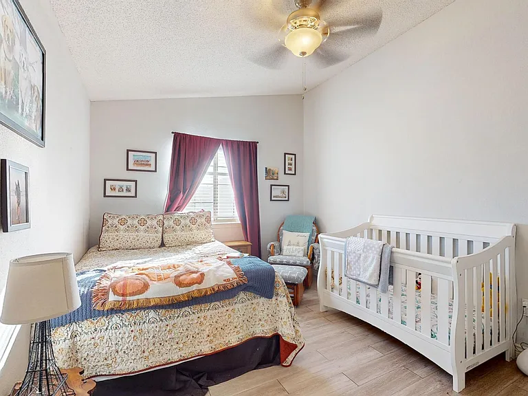3249 Emerald Point Dr — Photo 28