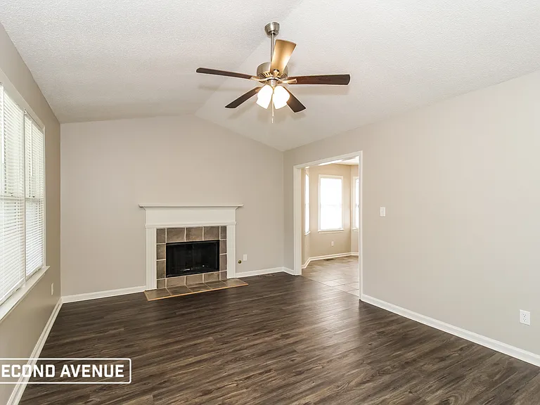312 Wesley Mill Pl — Photo 3