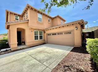 20869 Grapevine Dr, Patterson, CA