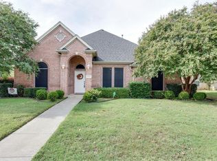 4541 Rugby Ln, Grand Prairie, TX 75052