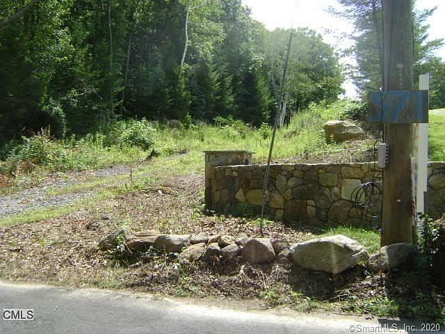 2nd image of 571 Skokorat Rd