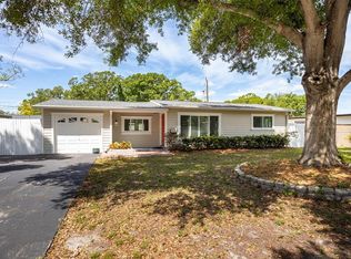 7500 Orpine Dr N, Saint Petersburg, FL 33702
