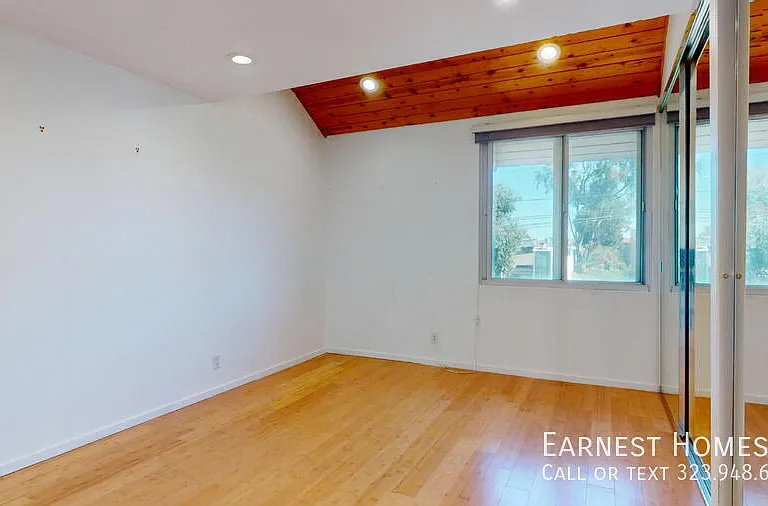 8740 Tuscany Ave #306 — Photo 12
