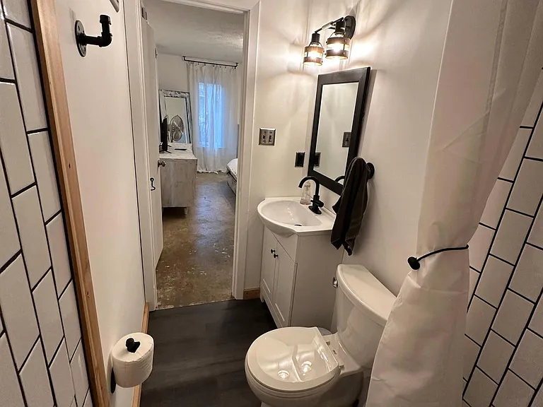 En suite bathroom.