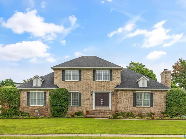 7313 Ferncliffe Dr SE, Huntsville, AL 35802
