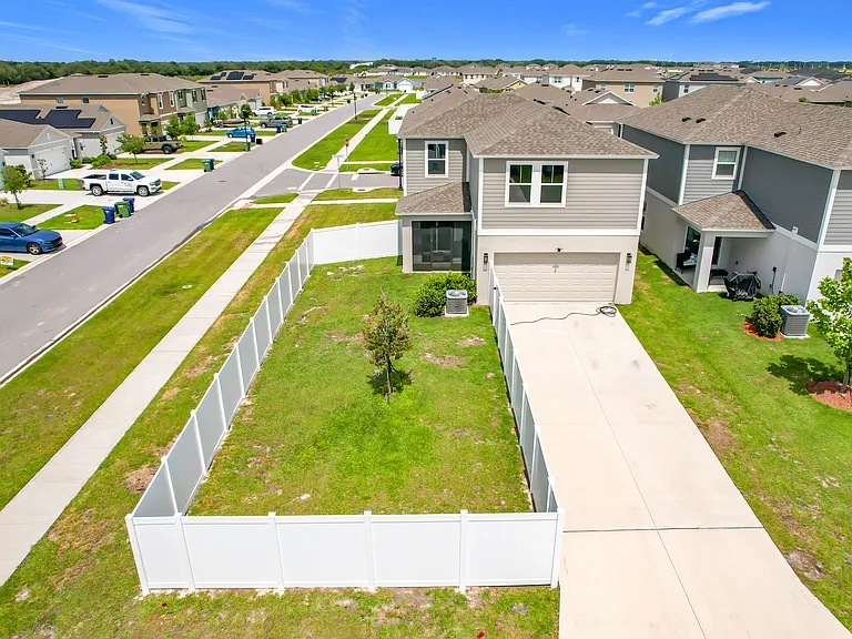 1504 Hummingbird Rd — Photo 45