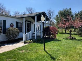 1312 Plumdale Ct, Pittsburgh, PA 15239