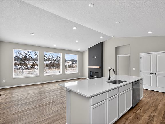 5th image of 9906 Watermeadow Cir