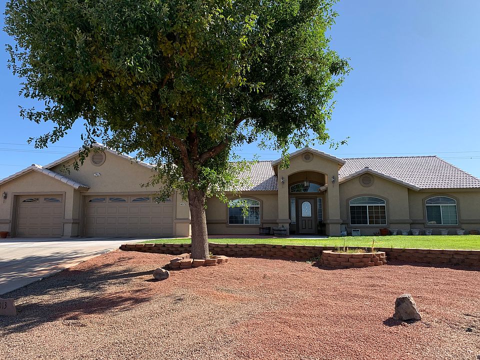 Beautiful Home w/Upgrades!