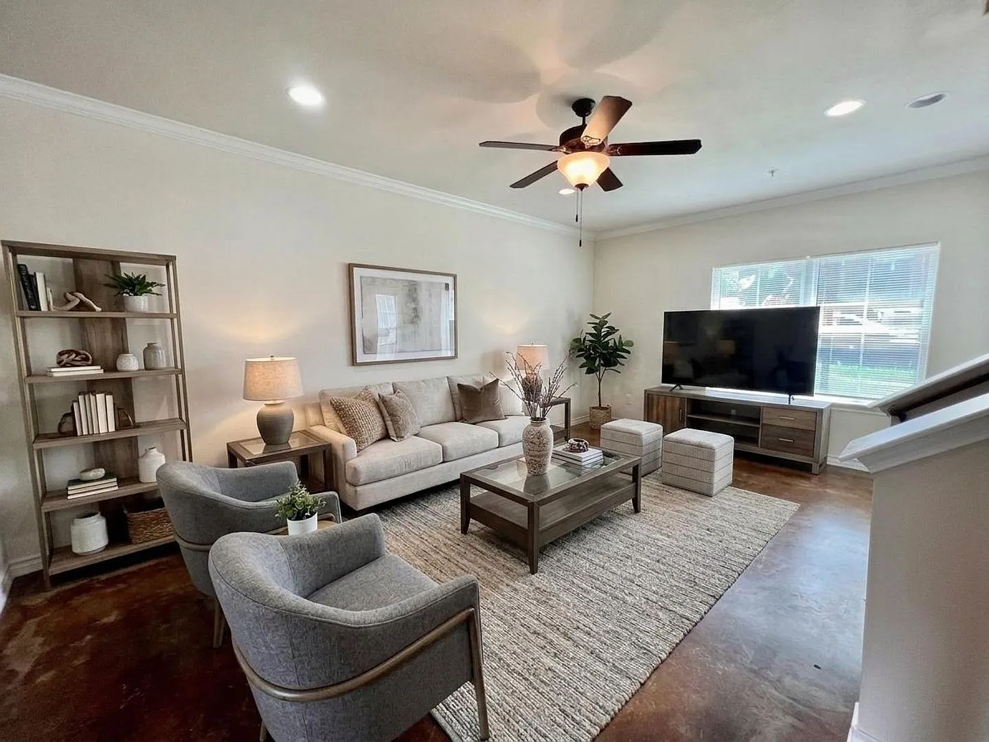 622 Meadow Arbor Ln — Photo 4