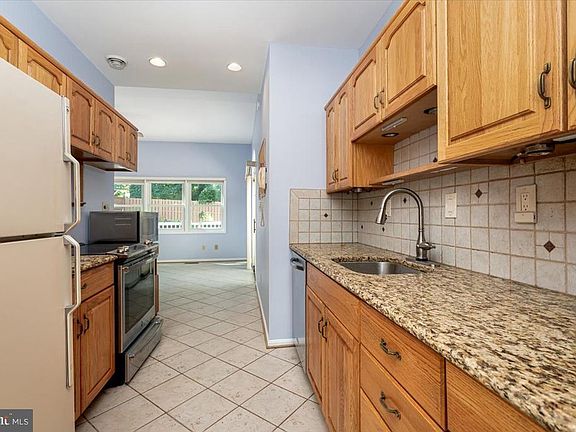 3rd image of 3504 May St