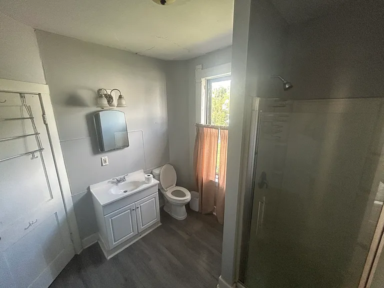301 Duquesne Ave #2 — Photo 14