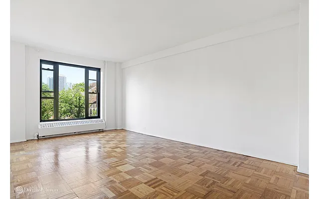 Sold by Douglas Elliman | media 11