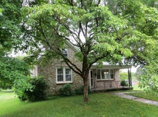 1600 Pine St, Pen Argyl, PA 18072