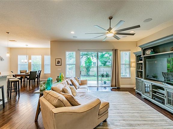 5th image of 2914 W Trilby Ave