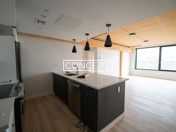 2nd image of 11 E Lenox St #7011
