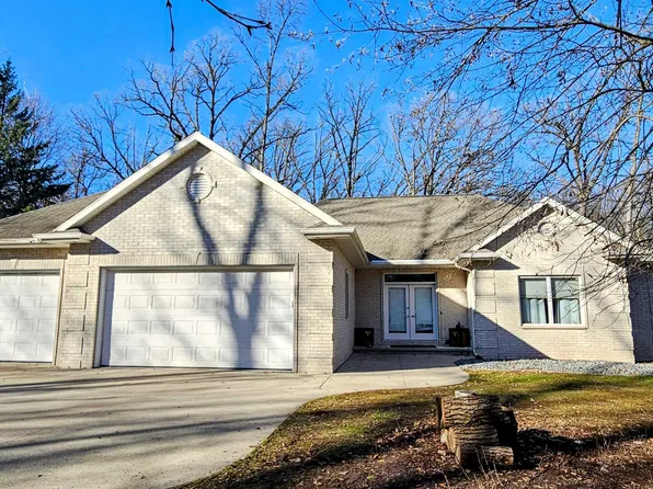 W1722 Christine Ct, Kaukauna, WI 54130