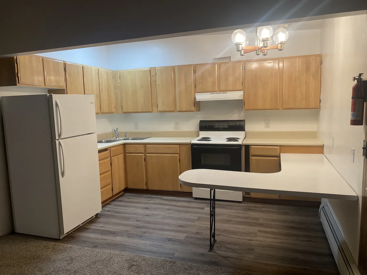 1 bed, $1,300 — Photo 3