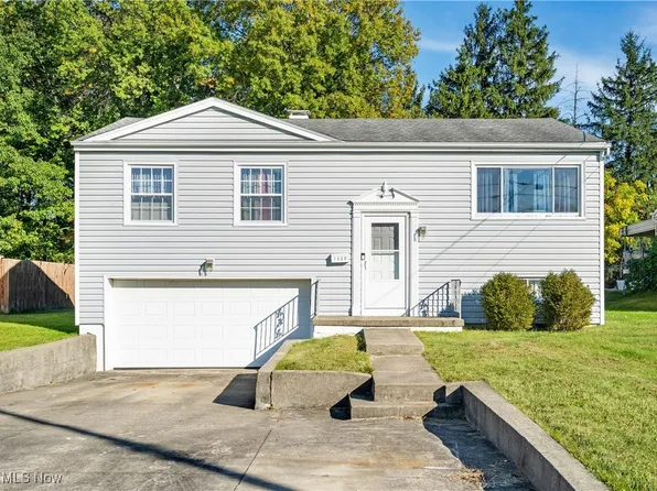 1439 Bexley Dr, Youngstown, OH 44515