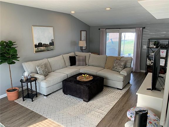 5th image of 1711 Eldon Dr
