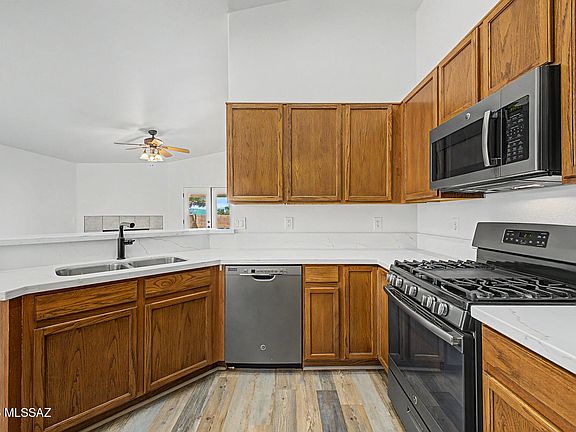 2nd image of 513 E Cactus Mountain Dr
