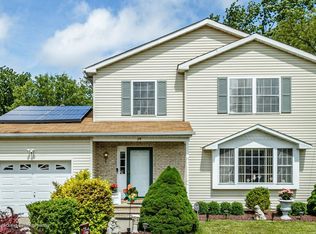 26 Gaston St, Aberdeen, NJ 07747