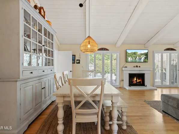 3079 Dutch Elm Cir, Thousand Oaks, CA 91360