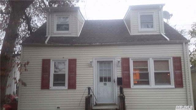 1st image of 15 7th St