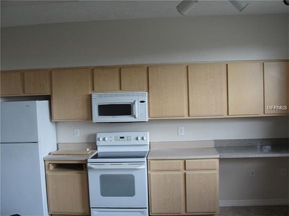 5th image of 10873 Windsor Walk Dr #4304
