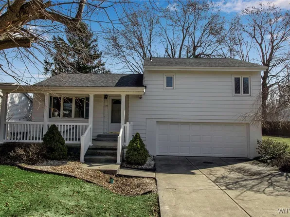 175 Broezel Ave, Lancaster, NY 14086