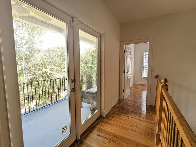 2944 Old Pond Rd — Photo 9