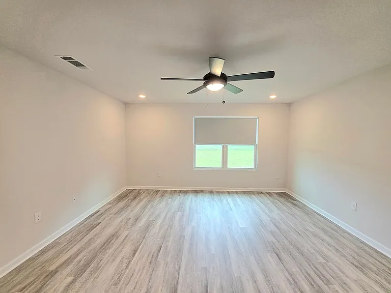 8617 Tarsus Dr — Photo 2