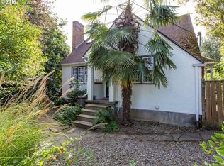 7904 SE Washington St, Portland, OR 97215
