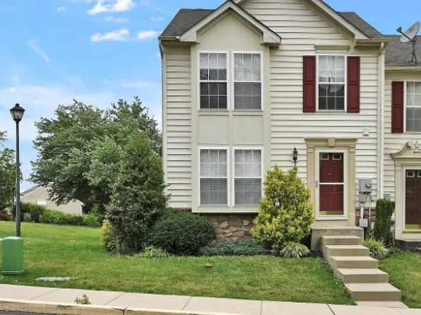 1601 Orchard View Rd, Reading, PA 19606