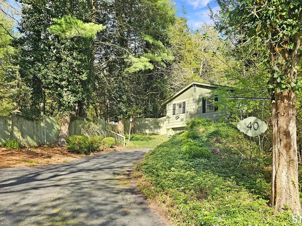 40 Oleson Drive, Southbury, CT 06488