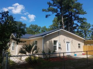 696 Peake St, Holly Hill, SC 29059