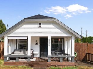 52598 NE 2nd St, Scappoose, OR 97056
