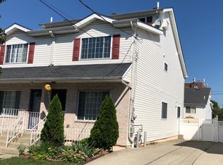 21 Imperial Ct, Staten Island, NY 10304