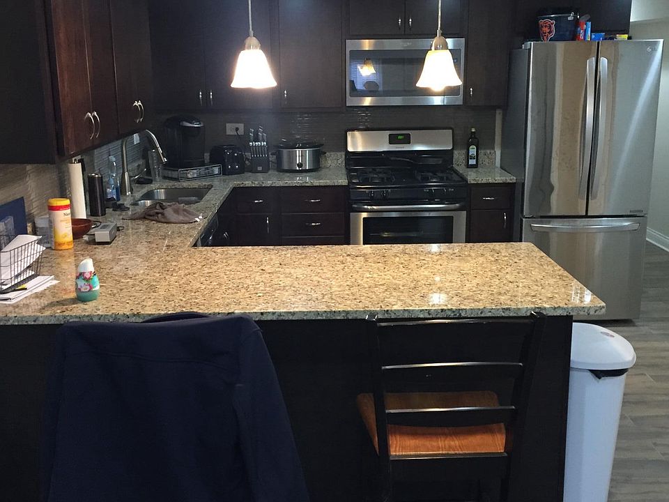 1st image of 2921 W Farragut Ave #G