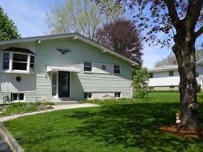 12 Buttercup Ln, Medway, MA, 02053