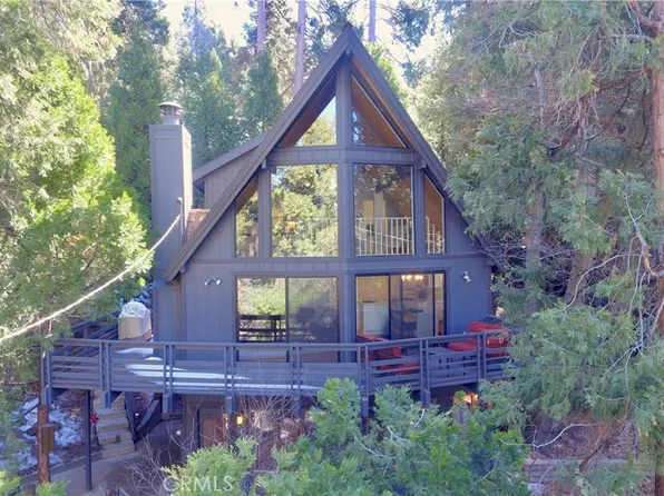 143 John Muir Rd, Lake Arrowhead, CA 92352