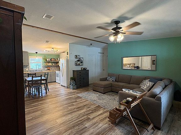 4th image of 4769 SE Apache Dr