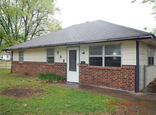 202 N 6th, Okemah, OK 74859