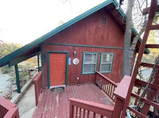 1476 Yosemite Dr, Lake Arrowhead, CA 92352