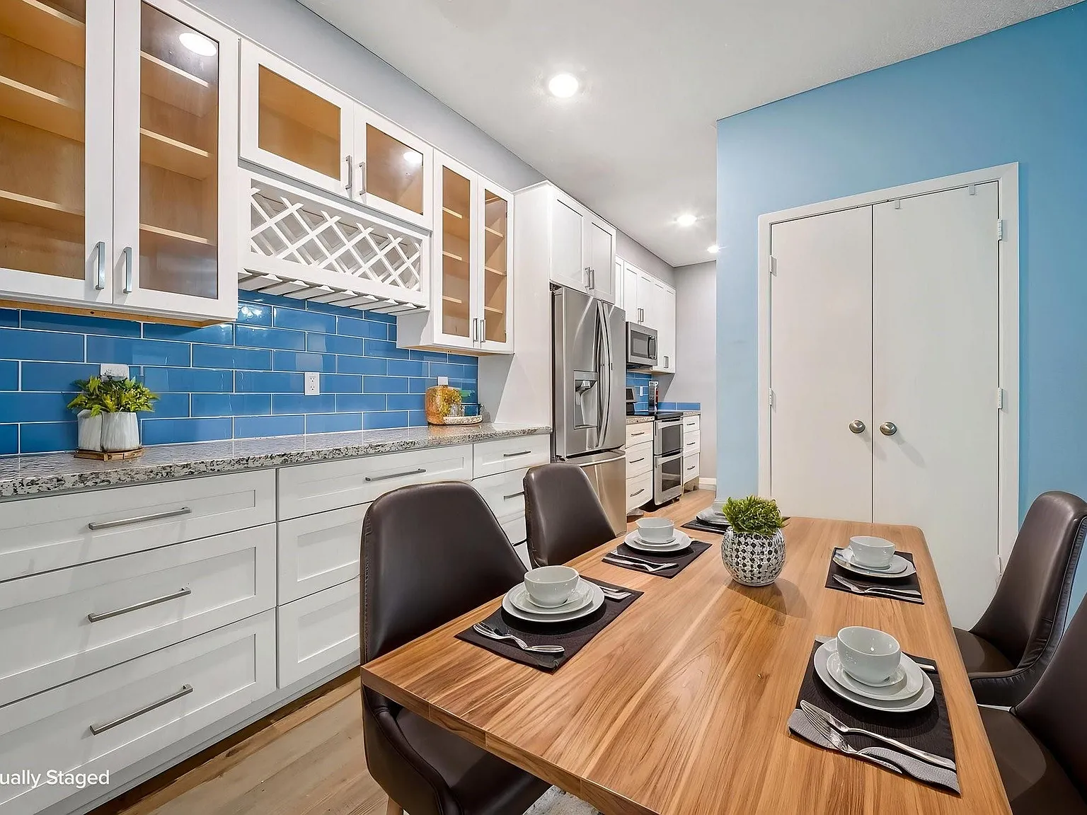 2 bed, 1.0 bath, 902 sqft, $1,750 — Photo 4