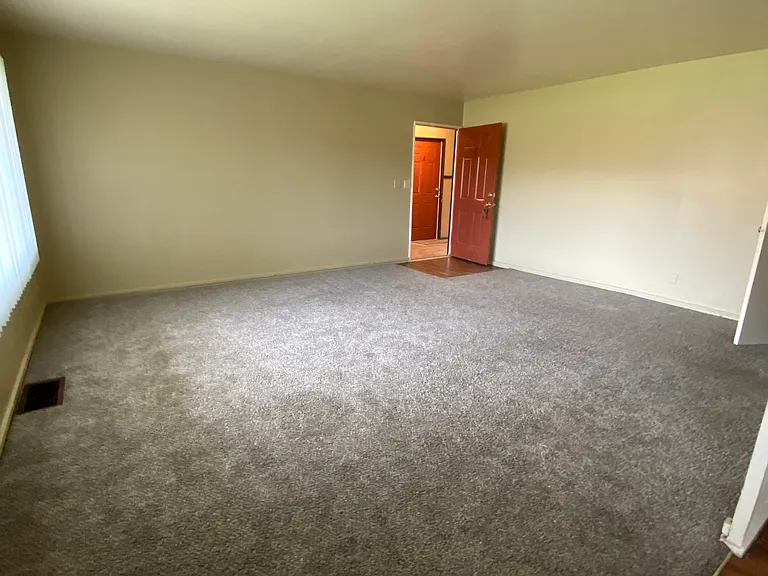 Frederick Avenue Apartments — Photo 51